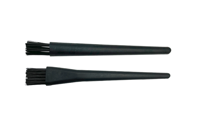 round handle brush.png